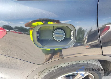 2018 Mercedes-Benz Glc 300 4Matic from USA, damaged, VIN WDC0G4KB2JV053993